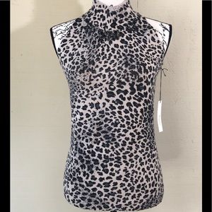 NWTS 🖤Vertigo Paris Leopard Print Knit Top🖤